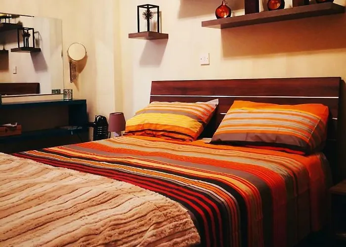 Ria Court 33 Apartment